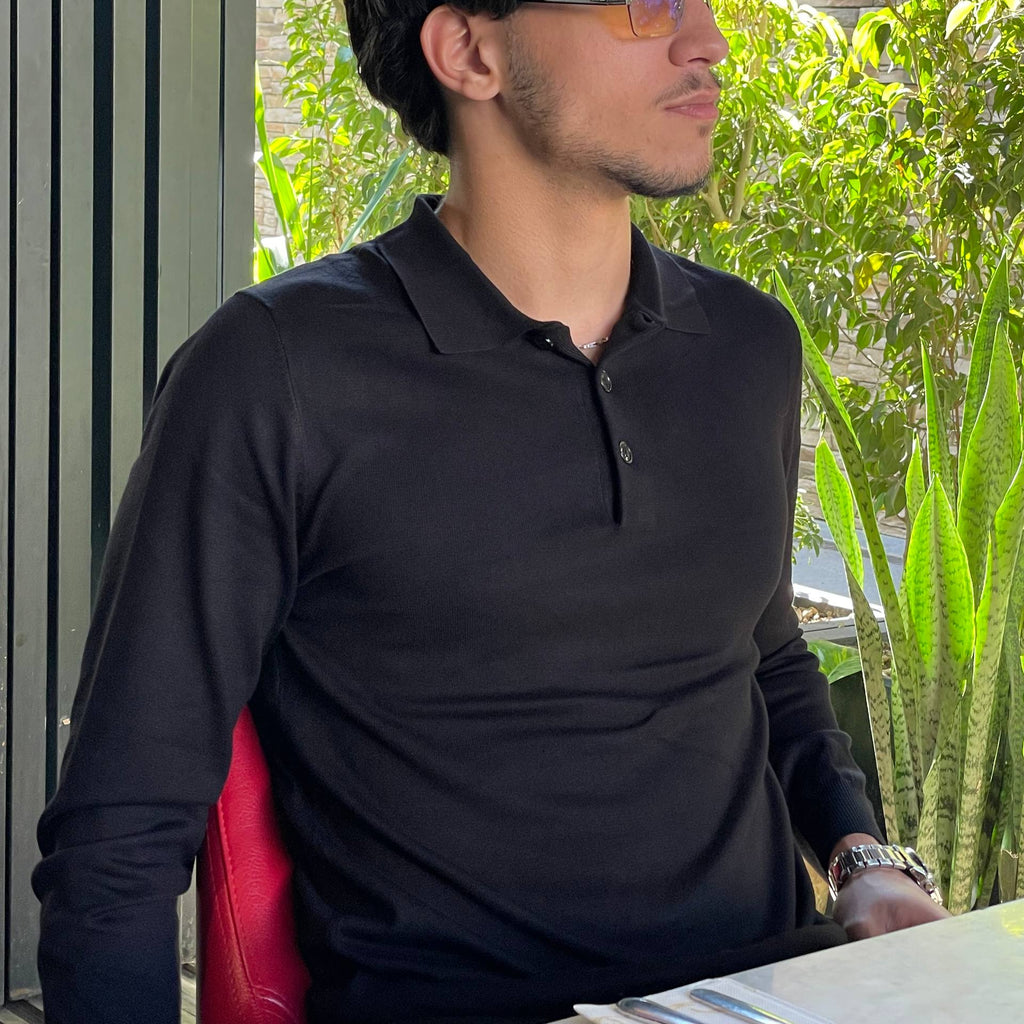 Pull old money Black